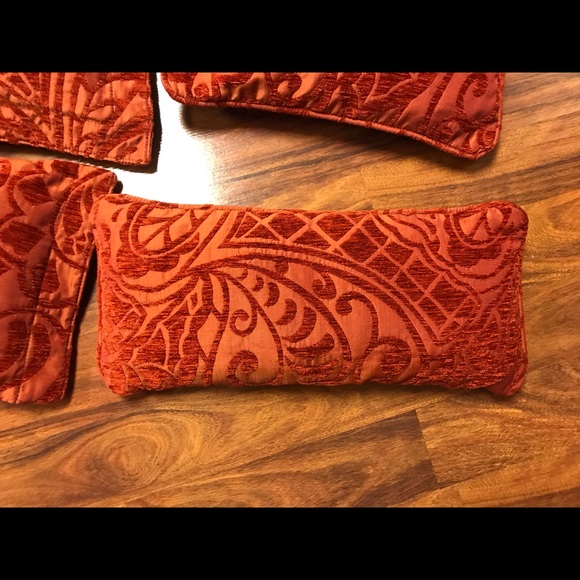 Set of beautiful decorative pillows 💚 - Picture 3 of 5